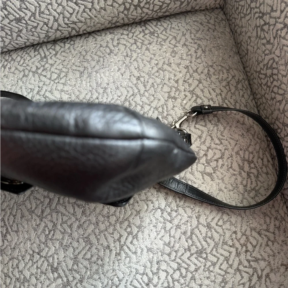 Coach Penelope Black Pebbled Leather Turnlock Soho Shoulder Bag